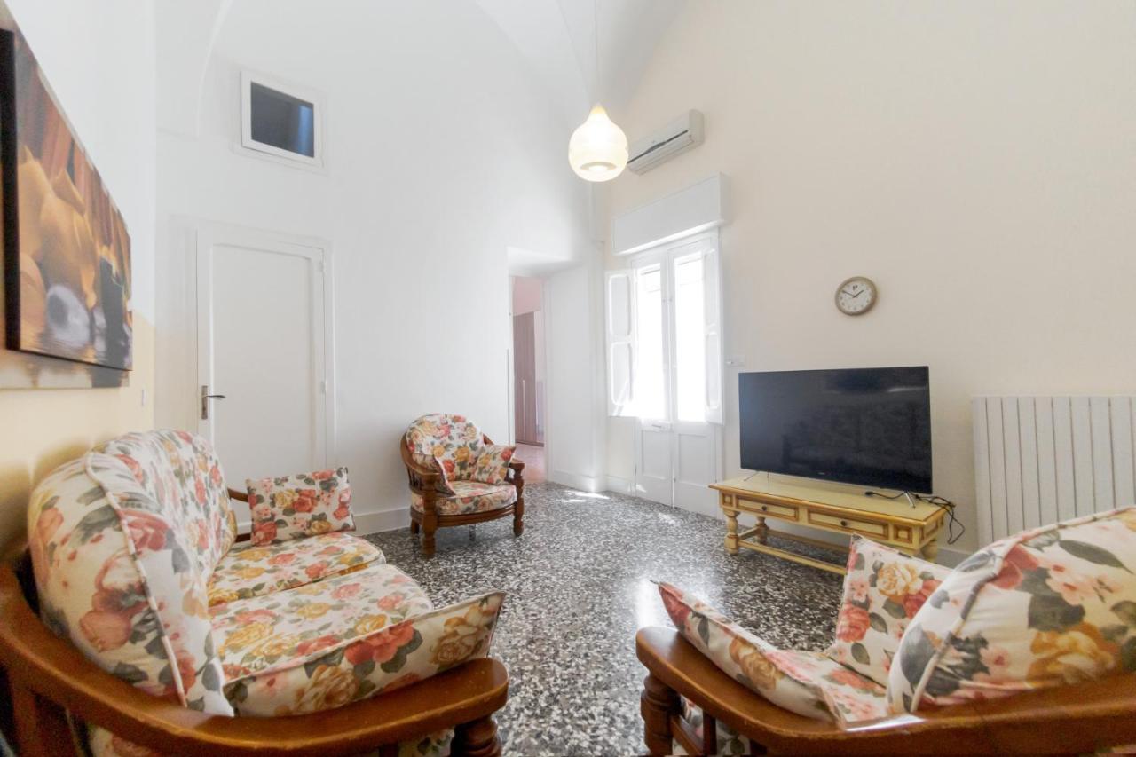 Casa Vacanze Penelope Alessano Exterior foto